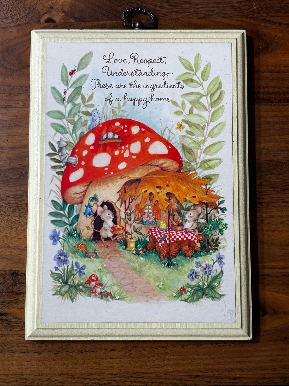 Hallmark vintage 80s Pam Peltier whimsical mushroom mouse house wall hanging